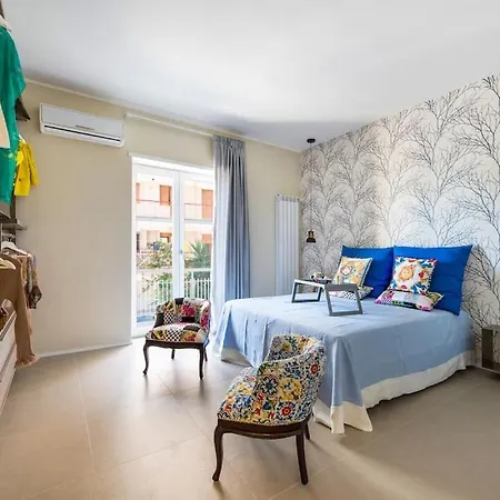 Charming Luxury Apartment: Center Lejlighed *